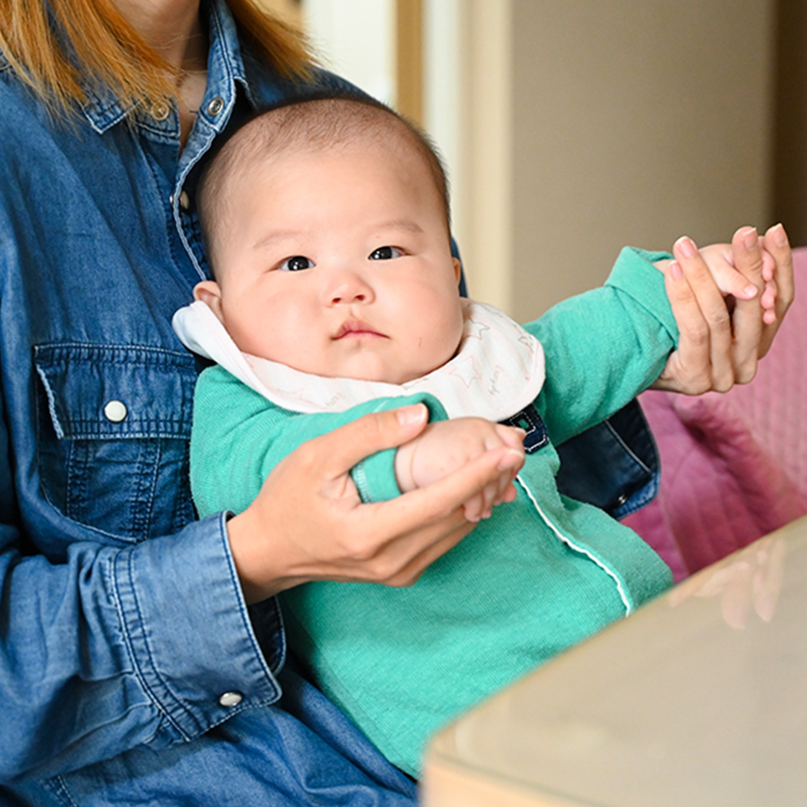 生後まもない赤ちゃん